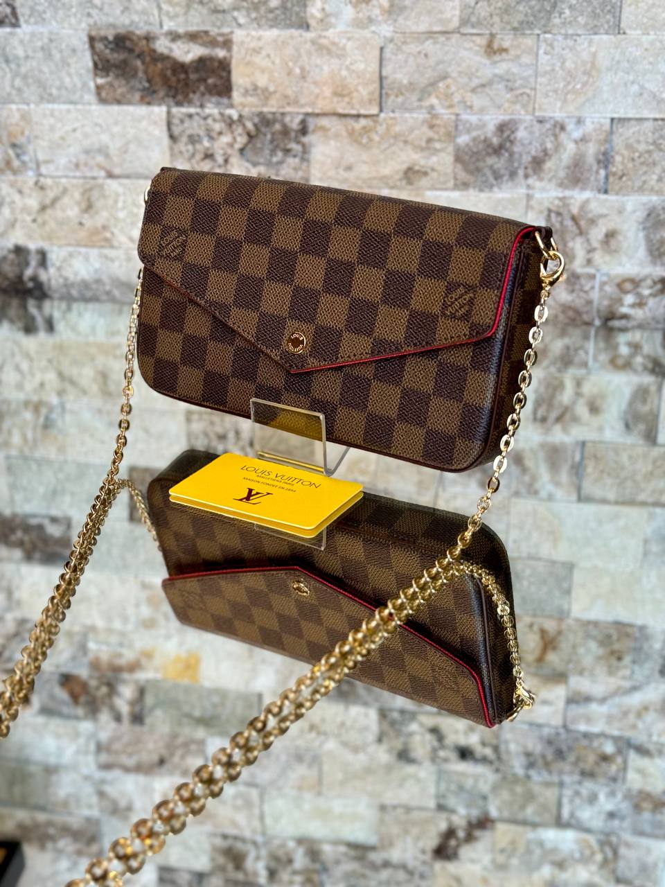 L- Leather Fellice Wallet (v3)