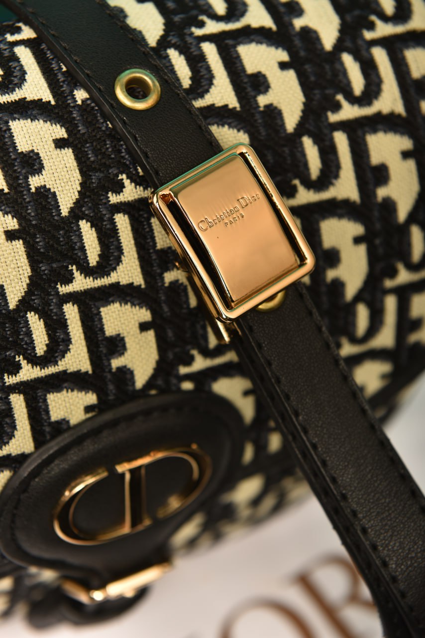 CD - Medium Bobby Bag