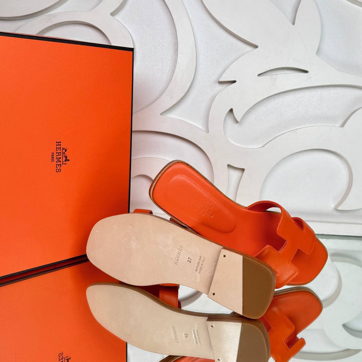 Kelly 22 Bag and Slipper Set