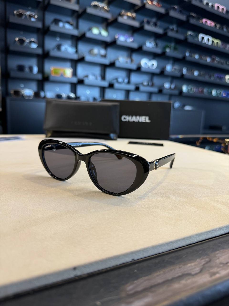 Sonnenbrille