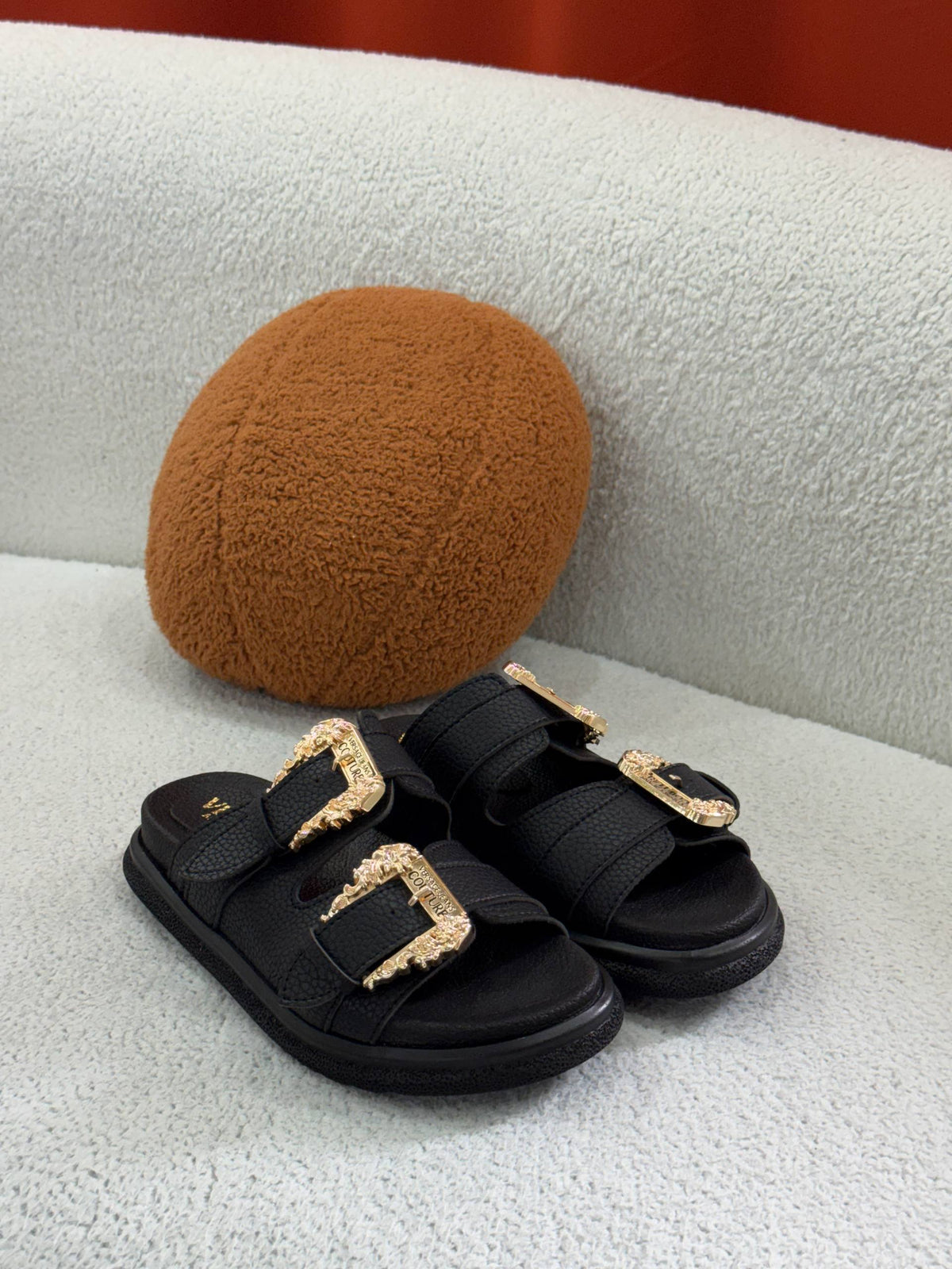 V-SLIPPER
