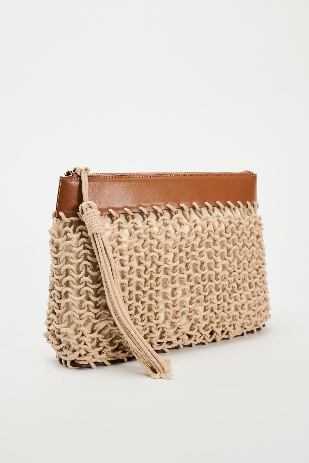 ZARA - GEFLOCHTENE SEIL-CLUTCH