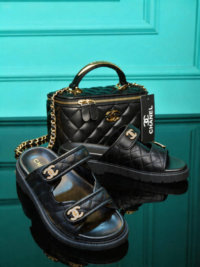 CH  Kosmetiktasche und Pantoffel