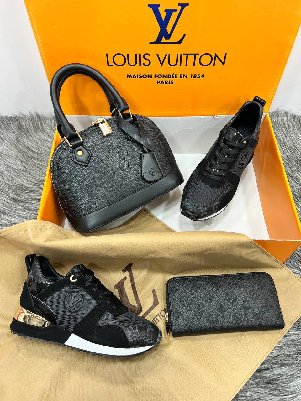 L - Bag and Shoes and Wallet Set (v2)