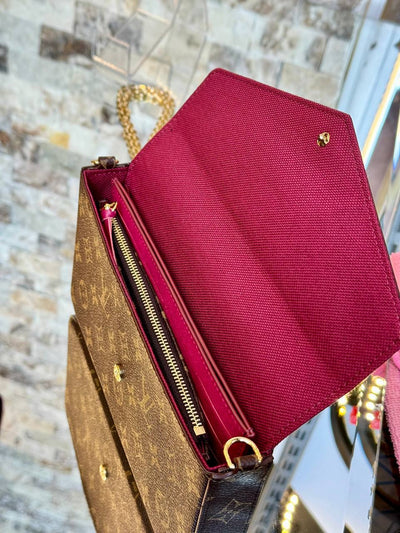 L- Leather Fellice Wallet