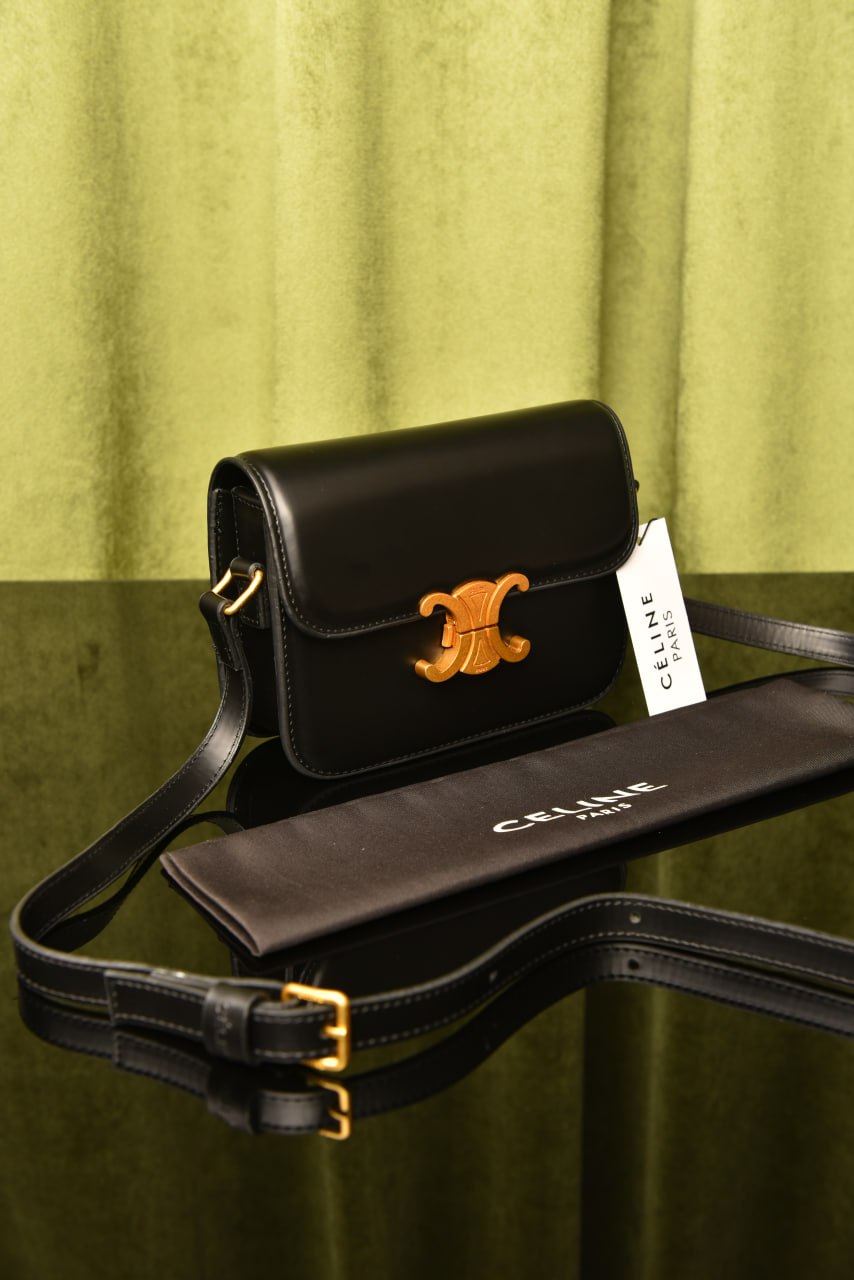 CLN - Classique Triomphe Bag in Shiny