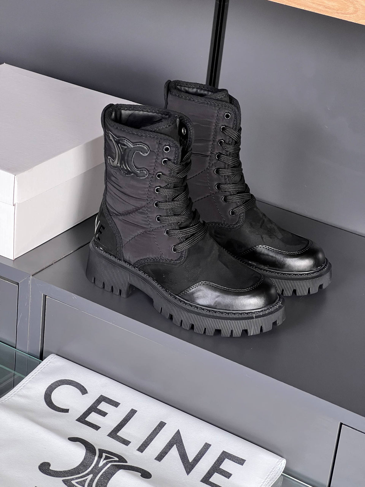 CLN - Paris Shoe
