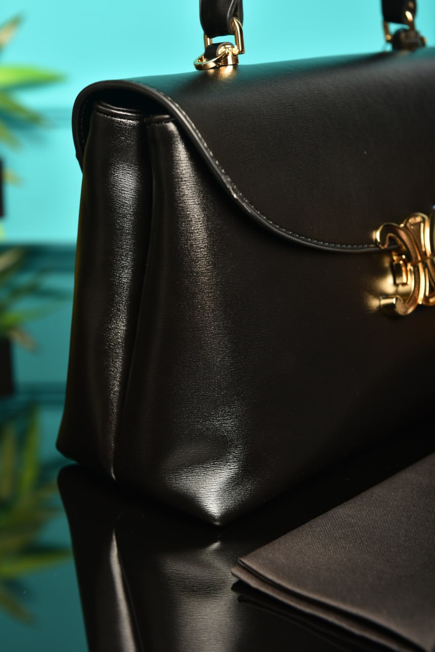 CLN - Medium Nino Bag in Supple Grained
