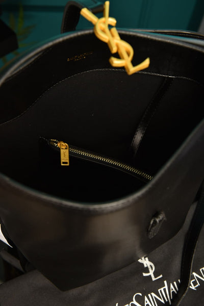 Le 37 in Shiny Leather