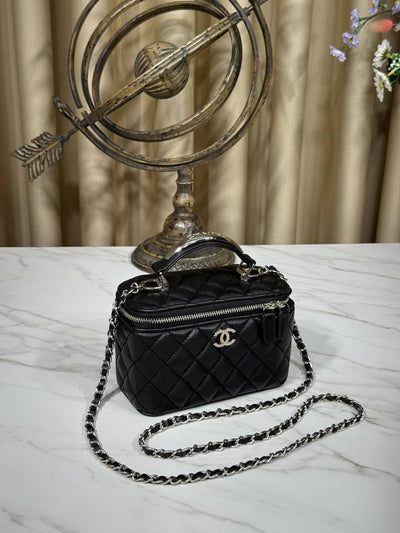 Neue Kosmetiktasche