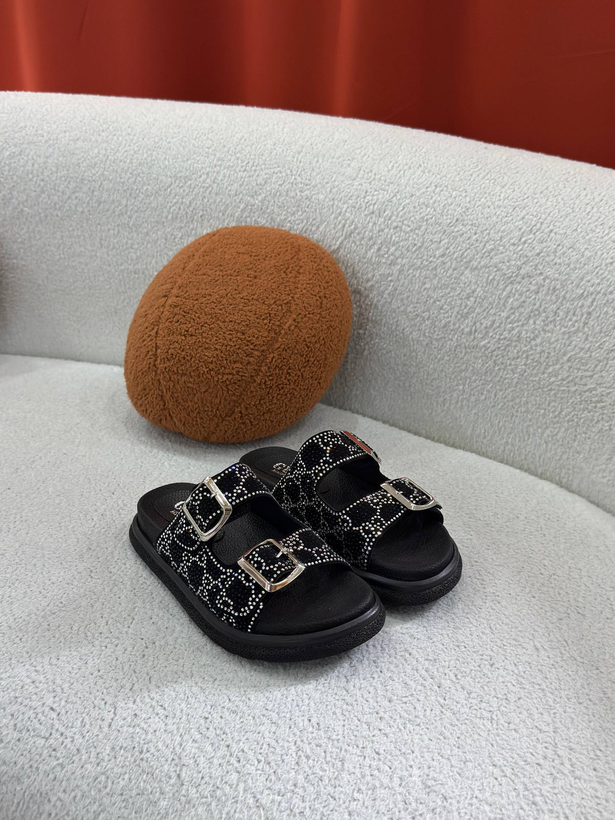G-SLIPPER